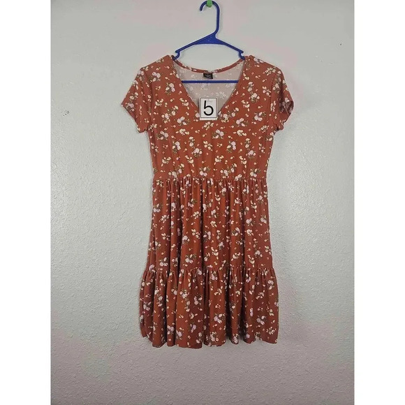 NWT Five Below BruntOrange Floral VNeck Tiered Casual Dress Size Small - Picture 1 of 5